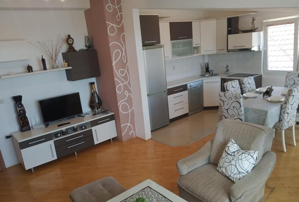 Kalan Apartment Ohrid Buitenkant foto